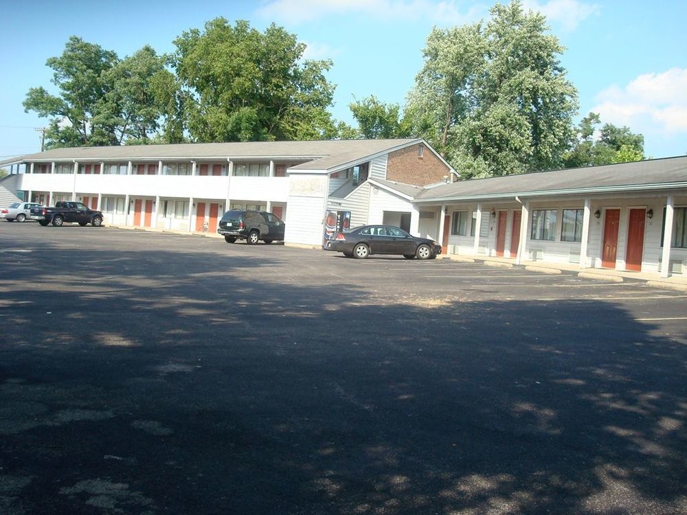 Ruby'S Inn And Convention Center Missoula Exterior photo